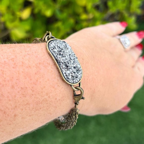 "Druzy" Bronze Chain Bracelet - Picture 10 of 10